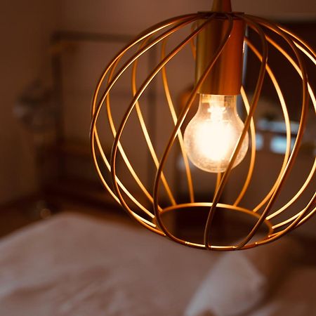L'Amarante Chambres D'Hotes Ou Gite Citadin ธูส์ ภายนอก รูปภาพ