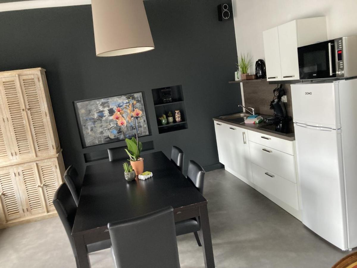 L'Amarante Chambres D'Hotes Ou Gite Citadin ธูส์ ภายนอก รูปภาพ
