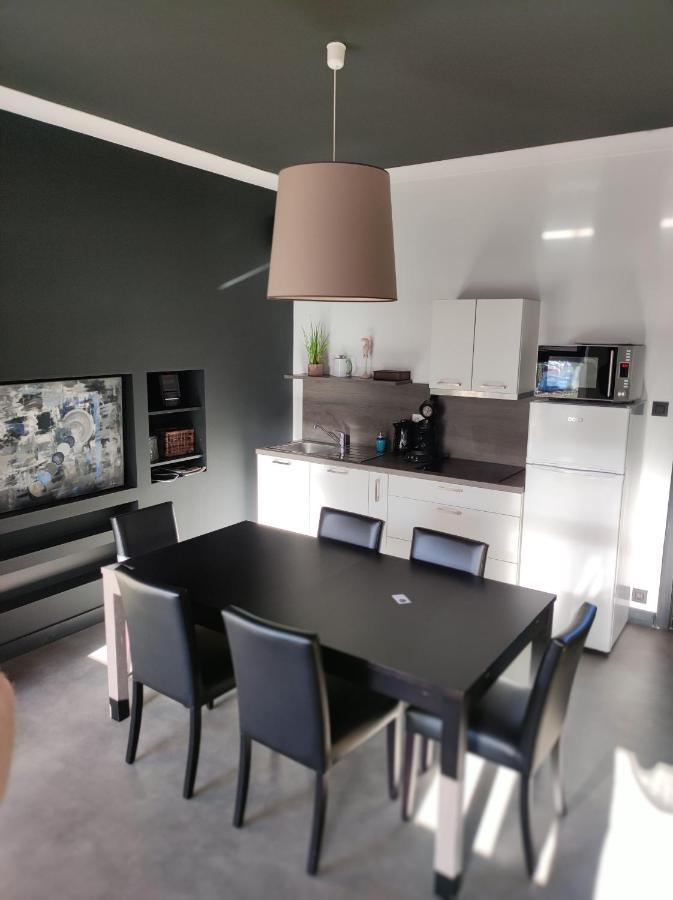 L'Amarante Chambres D'Hotes Ou Gite Citadin ธูส์ ภายนอก รูปภาพ